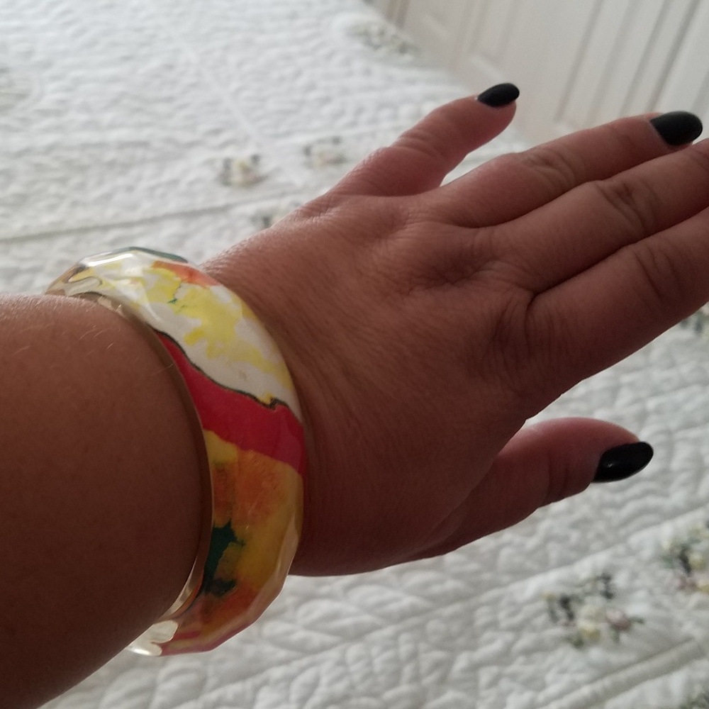 Colorful bracelet - Picture 2 of 3